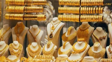 قفزة الذهب مستمرة.. توقعات أسعار المعدن الأصفر بعد زيادة تاريخية بلغت 70%